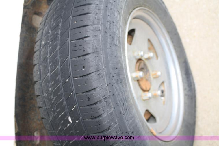 image for item C4421 1989 Dodge Ram 50 Sport pickup truck