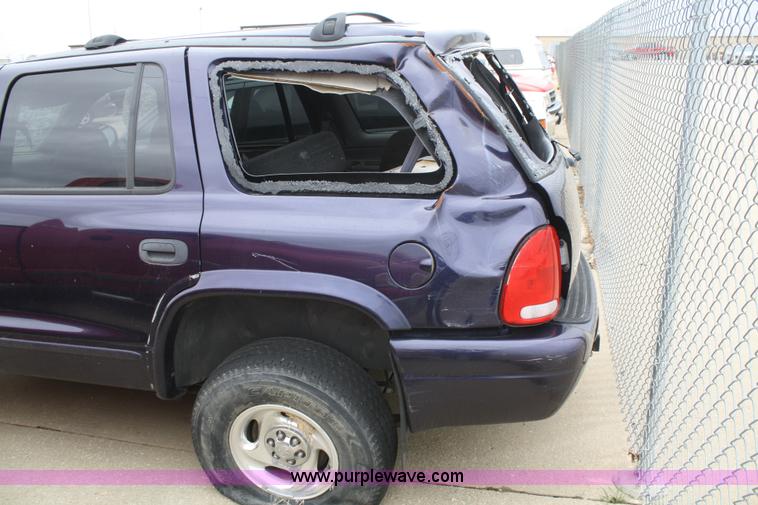 image for item C4422 1999 Dodge Durango SLT SUV