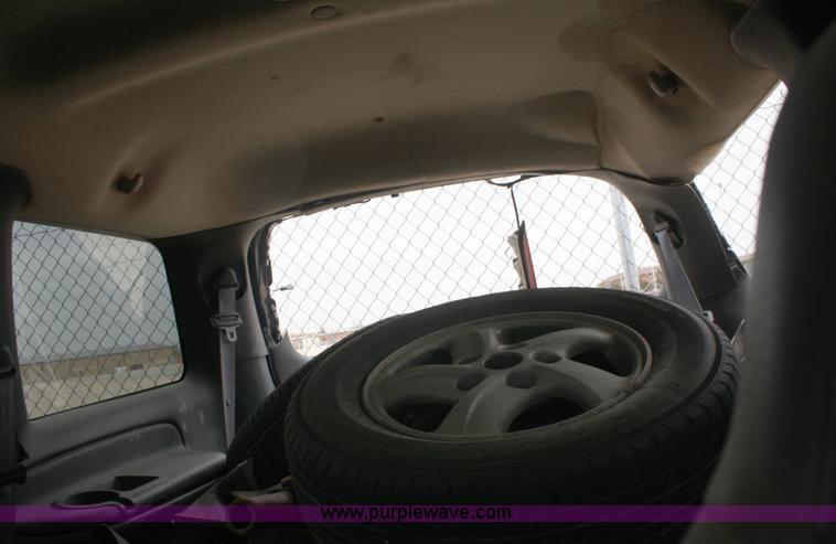 image for item C4422 1999 Dodge Durango SLT SUV