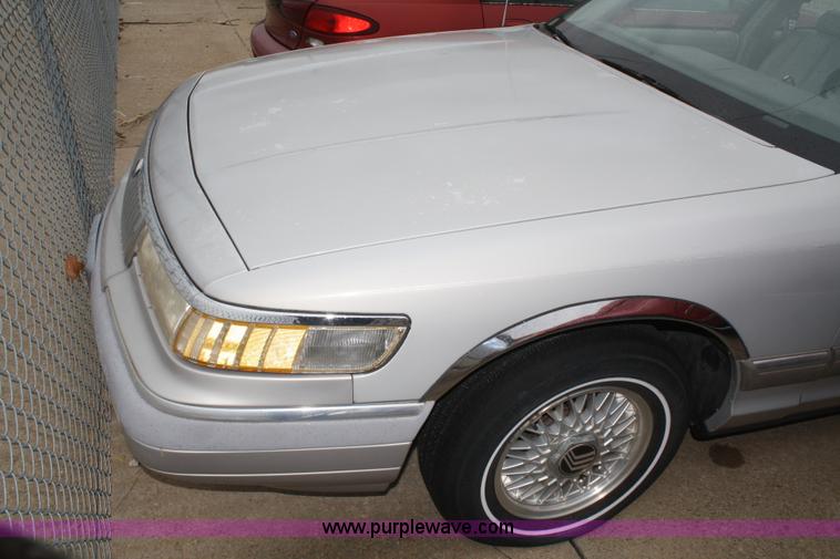 image for item C4423 1992 Mercury Grand Marquis LS