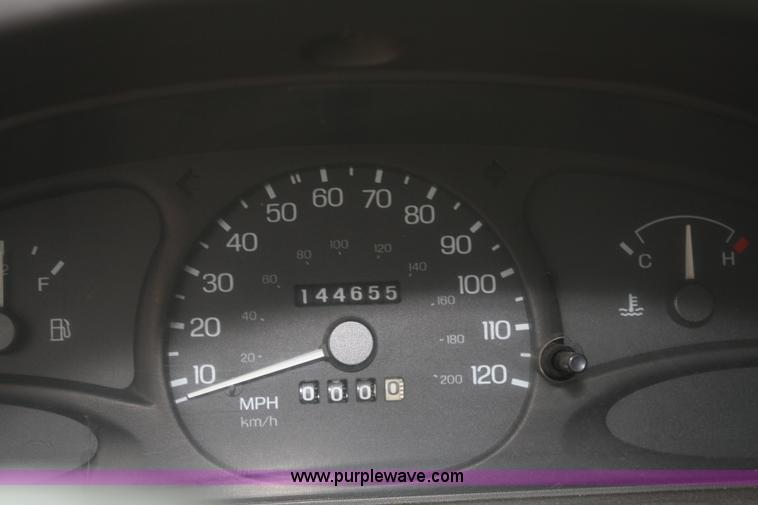 image for item C4424 1997 Ford Escort LX