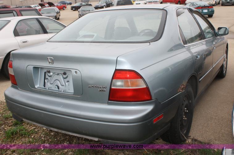 image for item C4429 1995 Honda Accord EX