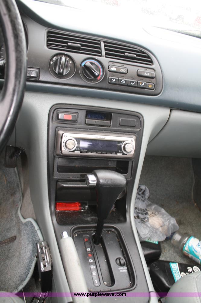 image for item C4429 1995 Honda Accord EX