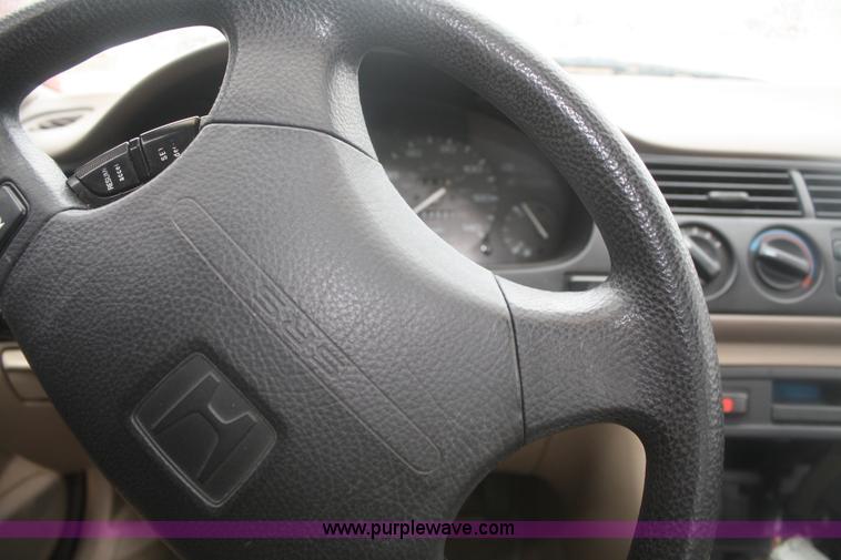 image for item C4430 1996 Honda Accord LX