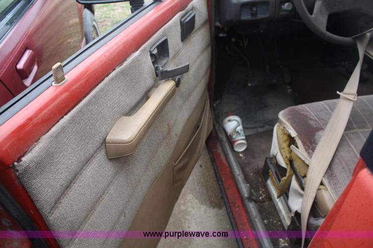 image for item C4432 1986 Isuzu Trooper II SUV