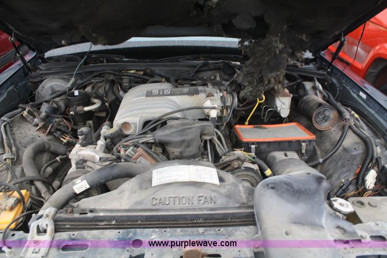 image for item C4433 1988 Lincoln Town Car