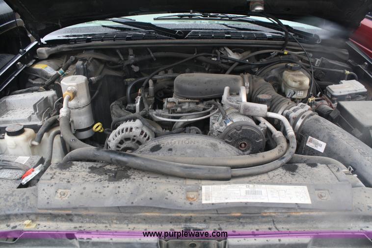 image for item C4434 2001 Chevrolet Blazer LS SUV