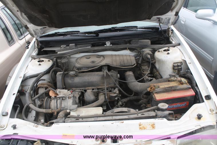 image for item C4436 1994 Plymouth Sundance Duster