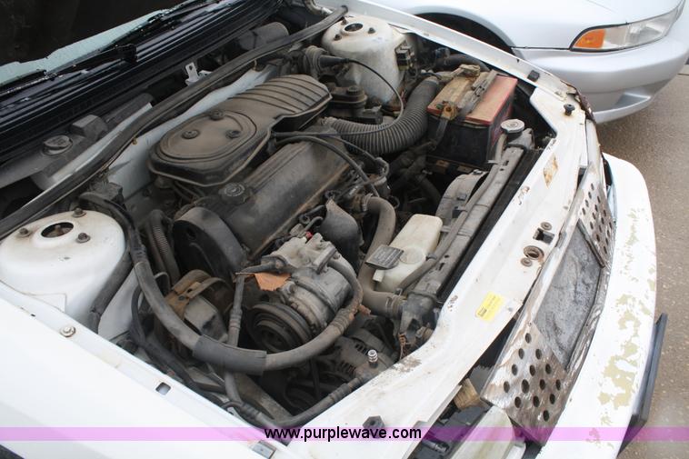 image for item C4436 1994 Plymouth Sundance Duster