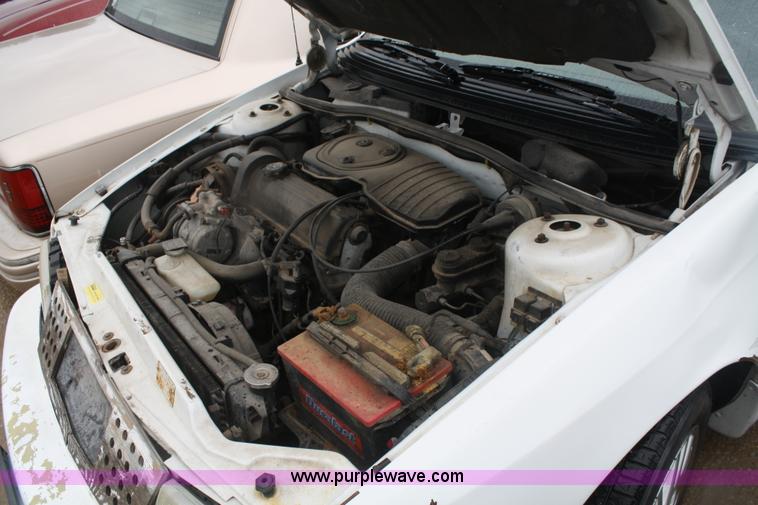 image for item C4436 1994 Plymouth Sundance Duster