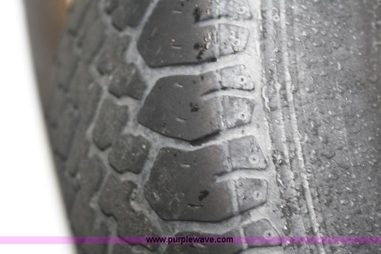 image for item C4436 1994 Plymouth Sundance Duster