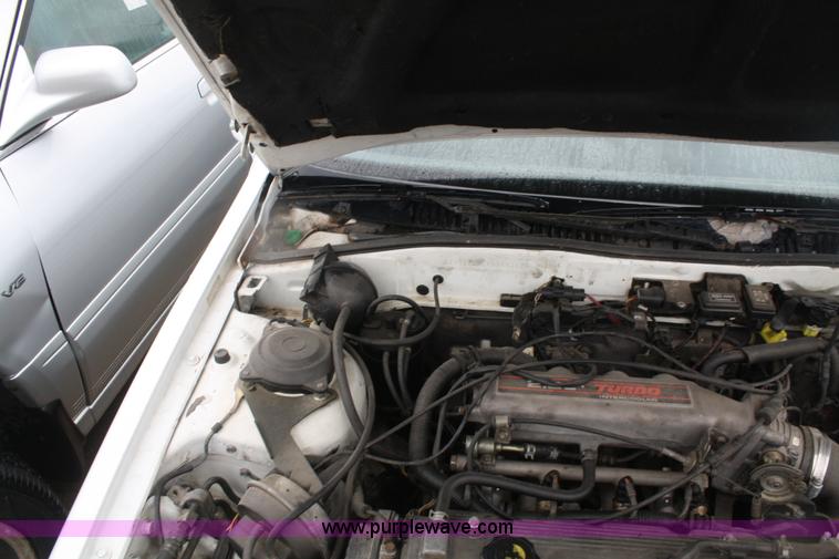 image for item C4437 1989 Ford Probe GT