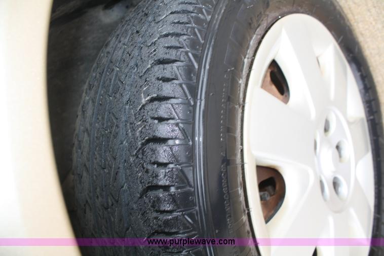 image for item C4438 2000 Ford Taurus SE