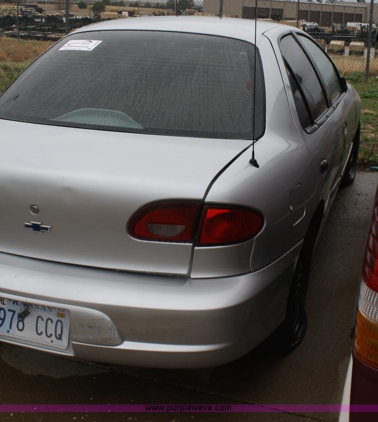 image for item C4439 2000 Chevrolet Cavalier LS