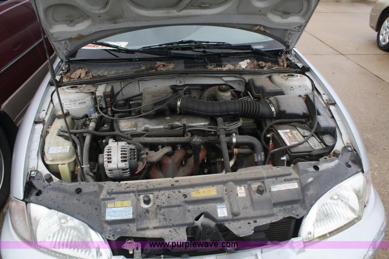 image for item C4439 2000 Chevrolet Cavalier LS