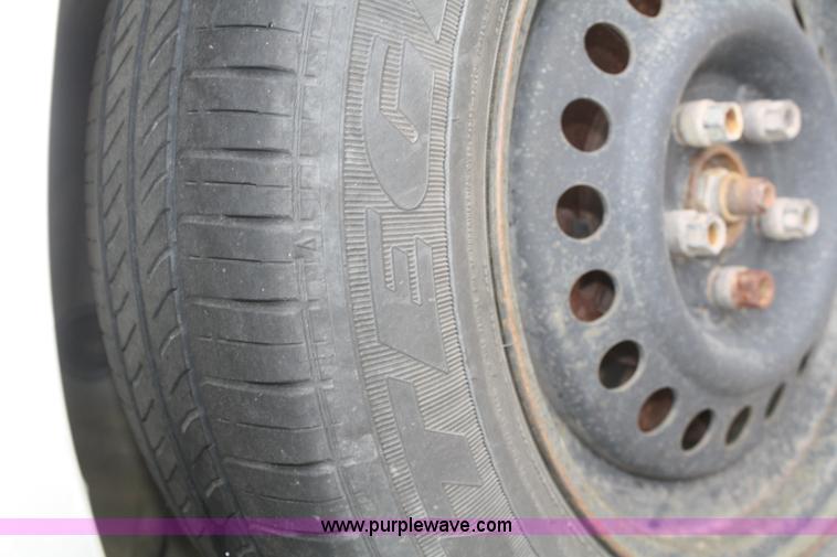 image for item C4439 2000 Chevrolet Cavalier LS