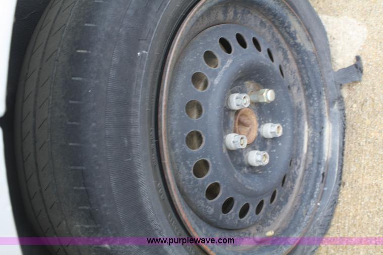 image for item C4439 2000 Chevrolet Cavalier LS