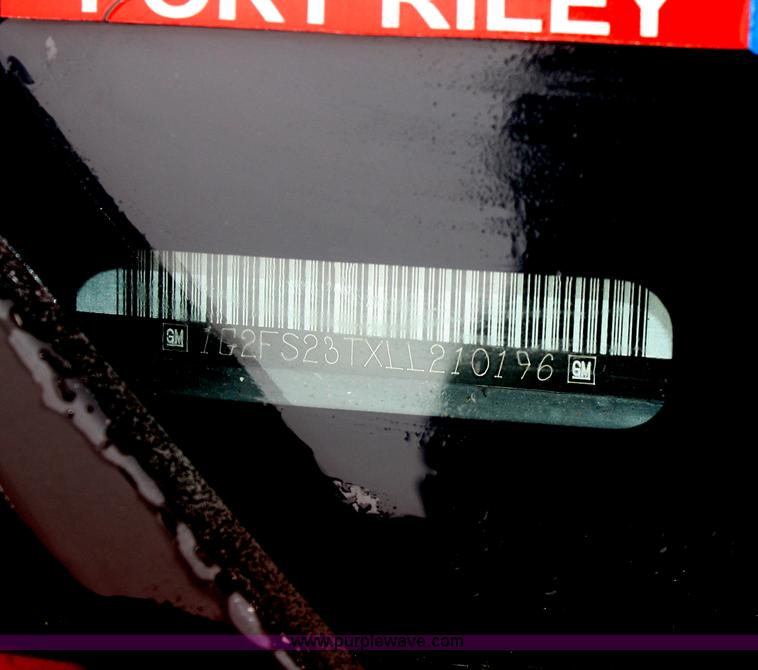 image for item C4441 1990 Pontiac Firebird