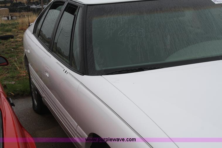 image for item C4442 1996 Pontiac Bonneville