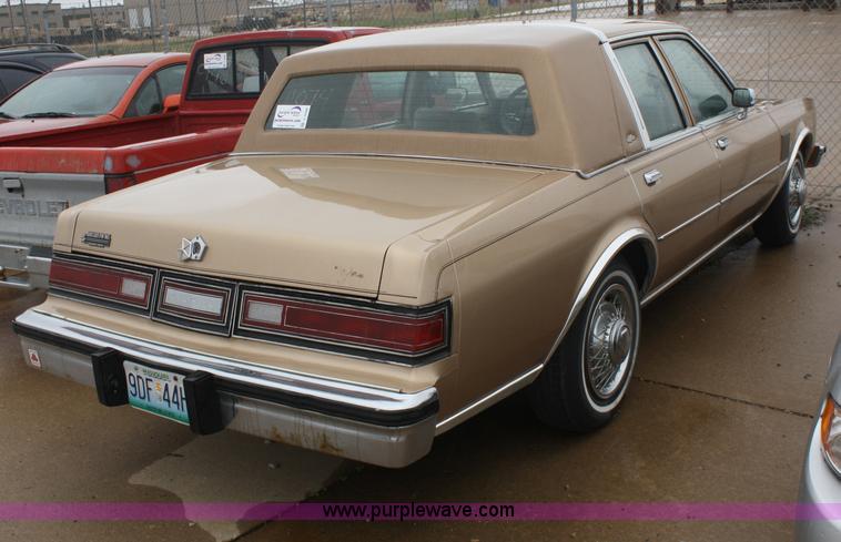 image for item C4446 1984 Chrysler Fifth Avenue