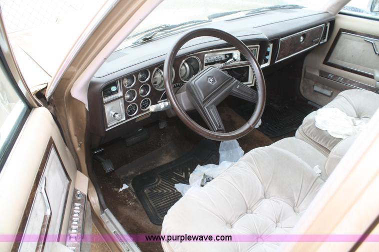 image for item C4446 1984 Chrysler Fifth Avenue