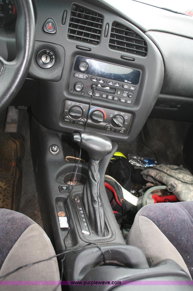 image for item C4447 2001 Chevrolet Monte Carlo LS