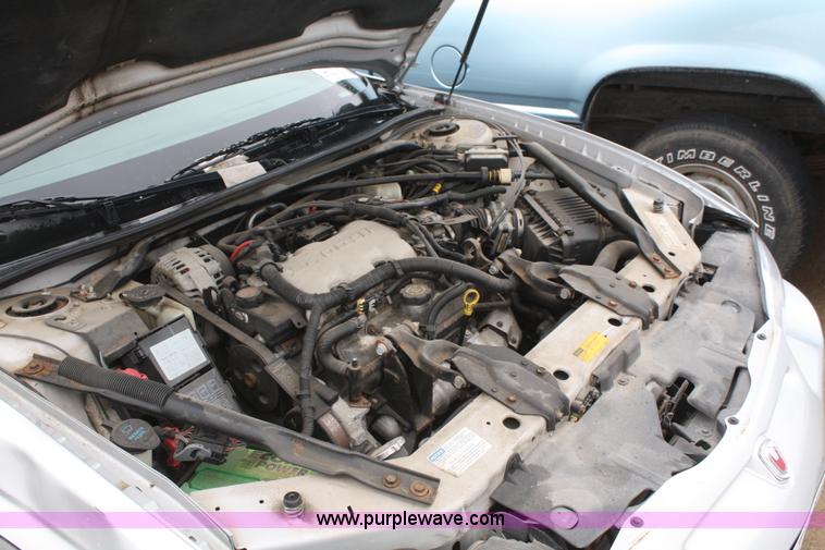 image for item C4447 2001 Chevrolet Monte Carlo LS