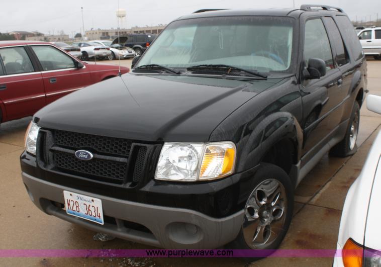 image for item C4448 2003 Ford Explorer SUV
