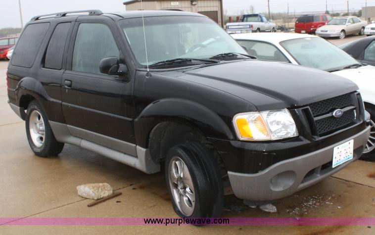 image for item C4448 2003 Ford Explorer SUV