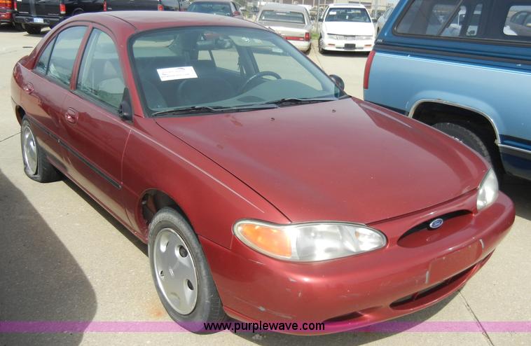 image for item C4449 1998 Ford Escort LX