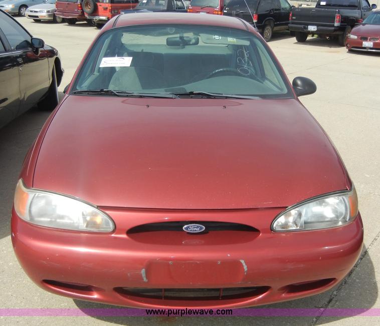 image for item C4449 1998 Ford Escort LX