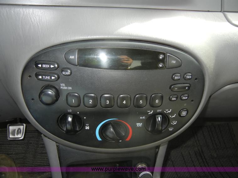 image for item C4449 1998 Ford Escort LX