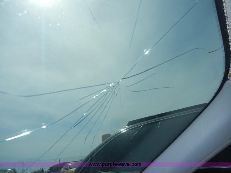 image for item C4449 1998 Ford Escort LX