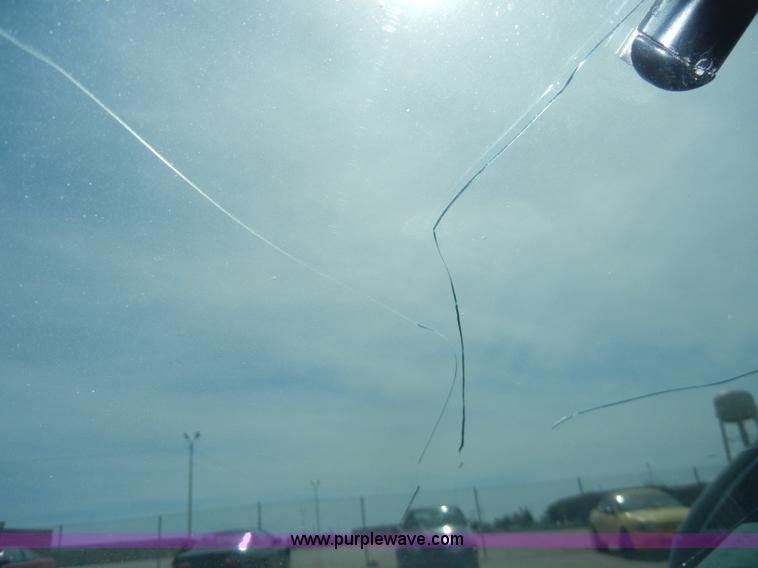 image for item C4449 1998 Ford Escort LX