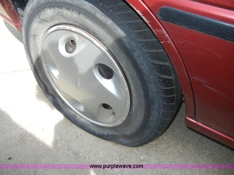 image for item C4449 1998 Ford Escort LX