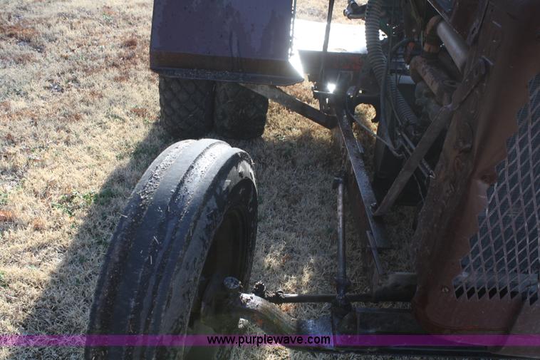 image for item A6892 Worthington G6 readseal industrial tractor