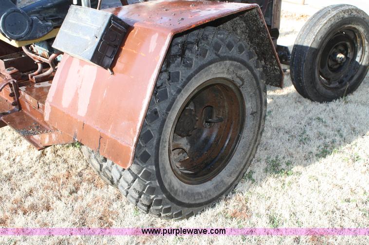 image for item A6892 Worthington G6 readseal industrial tractor