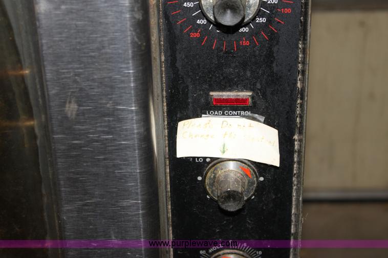 image for item A7344 Vulcan Snorkel commercial convection oven