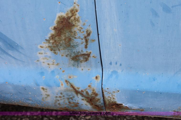 image for item A7347 1972 Ford F100 pickup truck