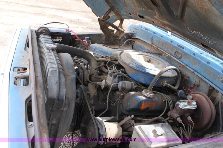 image for item A7347 1972 Ford F100 pickup truck