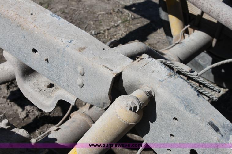 image for item A7350 1985 Chevrolet K20 truck cab and chassis