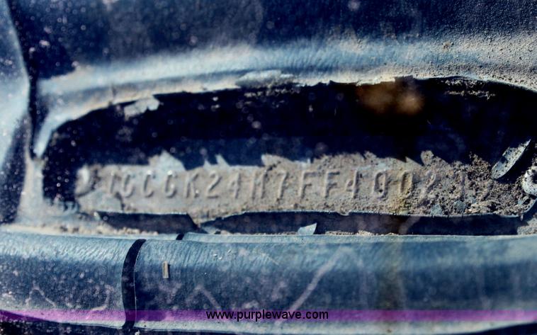 image for item A7350 1985 Chevrolet K20 truck cab and chassis