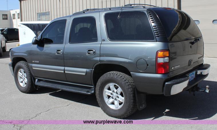 image for item A7439 2001 Chevrolet Tahoe K1500 SUV