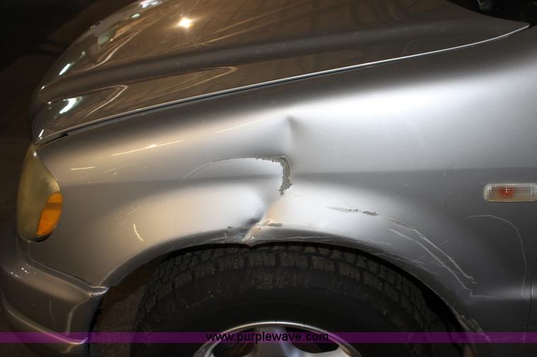 image for item A7440 1999 Mercedes Benz ML320 AWD SUV