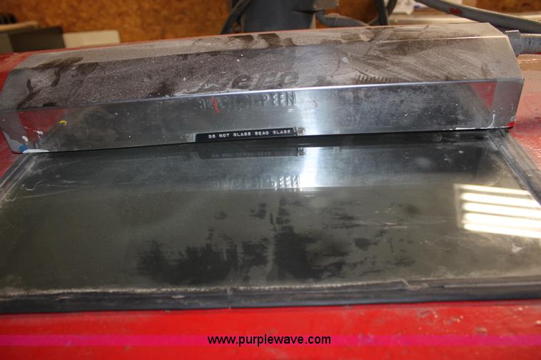 image for item A7478 Sand blast cabinet