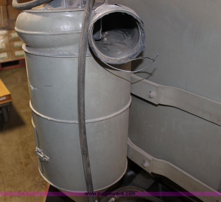 image for item A7478 Sand blast cabinet