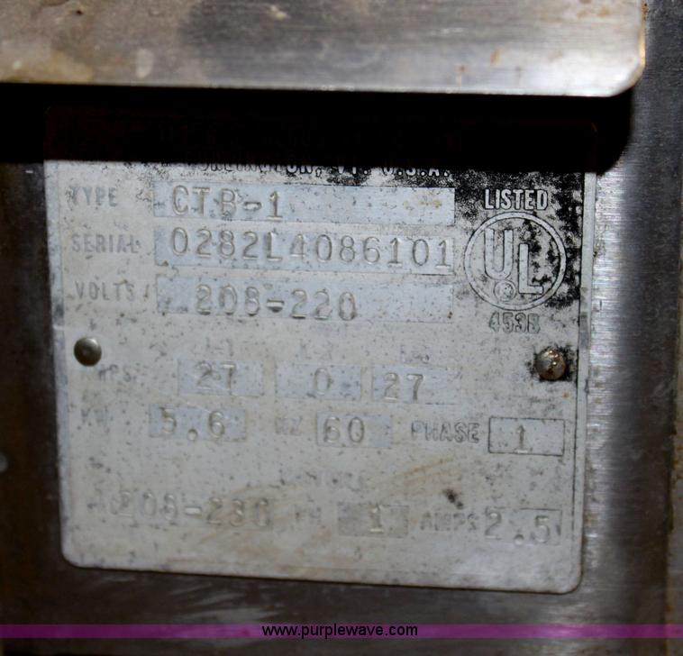 image for item A7484 Blodgett four-shelf convection oven