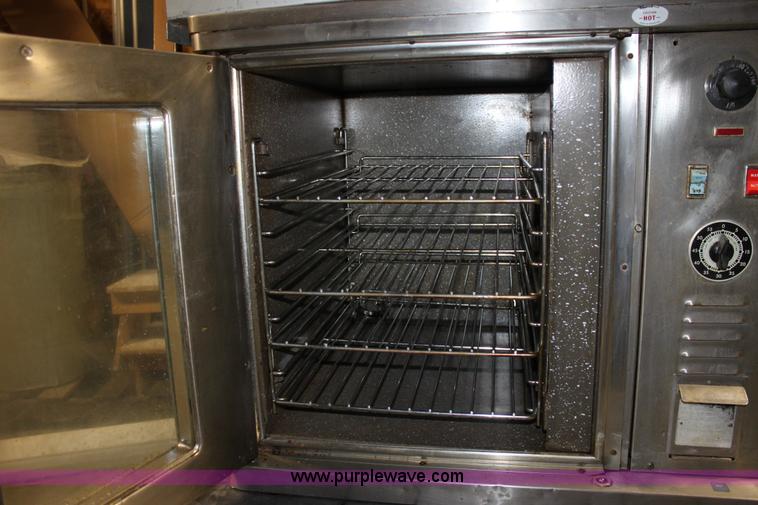 image for item A7484 Blodgett four-shelf convection oven
