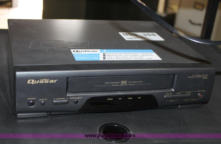 image for item A7486 Assorted electronics