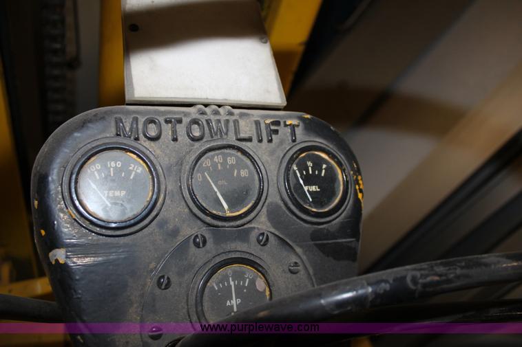 image for item A7489 Motolift forklift